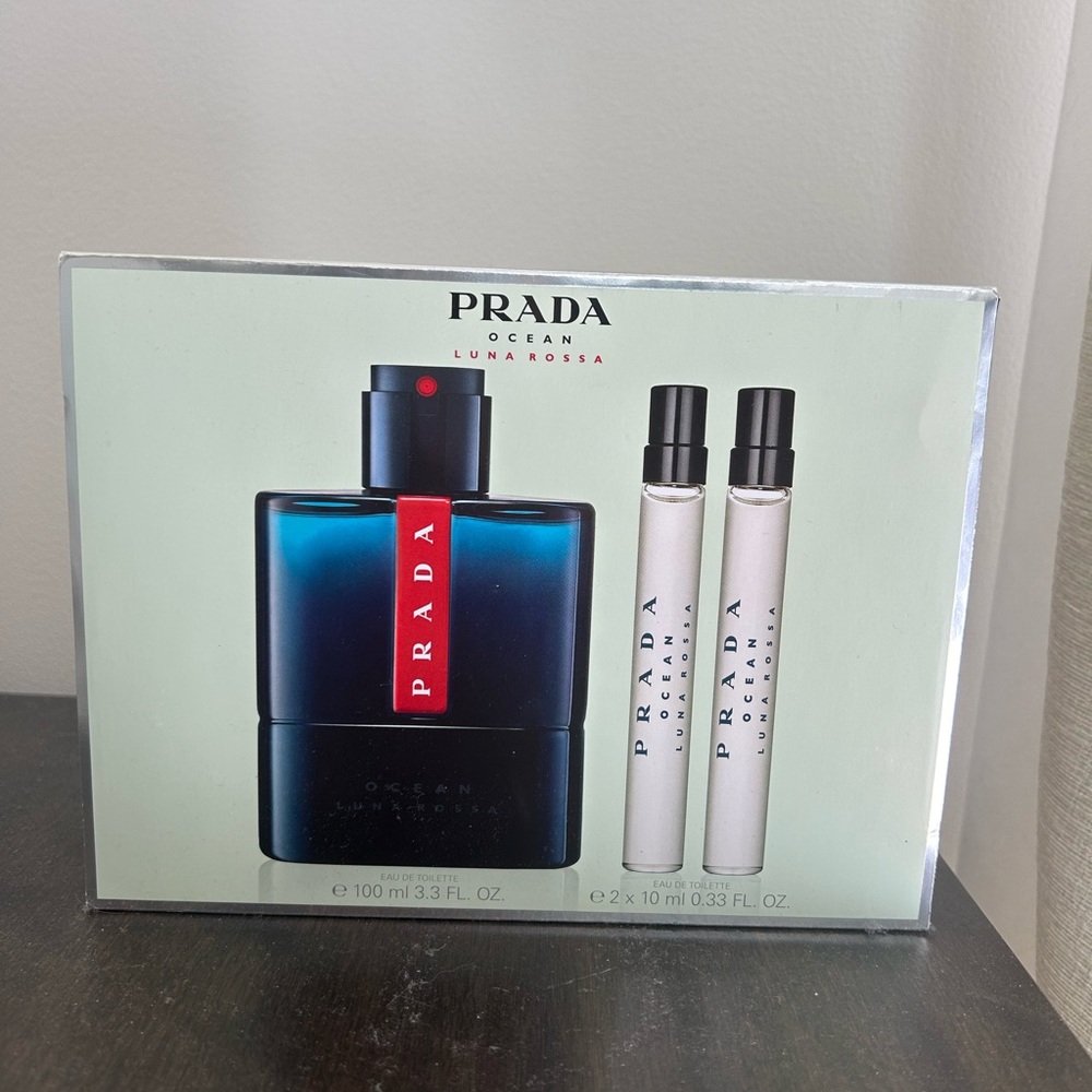 Prada Ocean Blue and White Fragrance Set